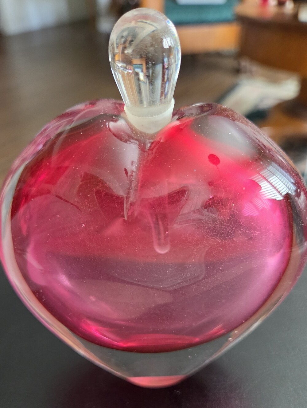 NWT Dynasty Gallery Heart Cranberry Red Art Glass Handblown Perfume Bottle